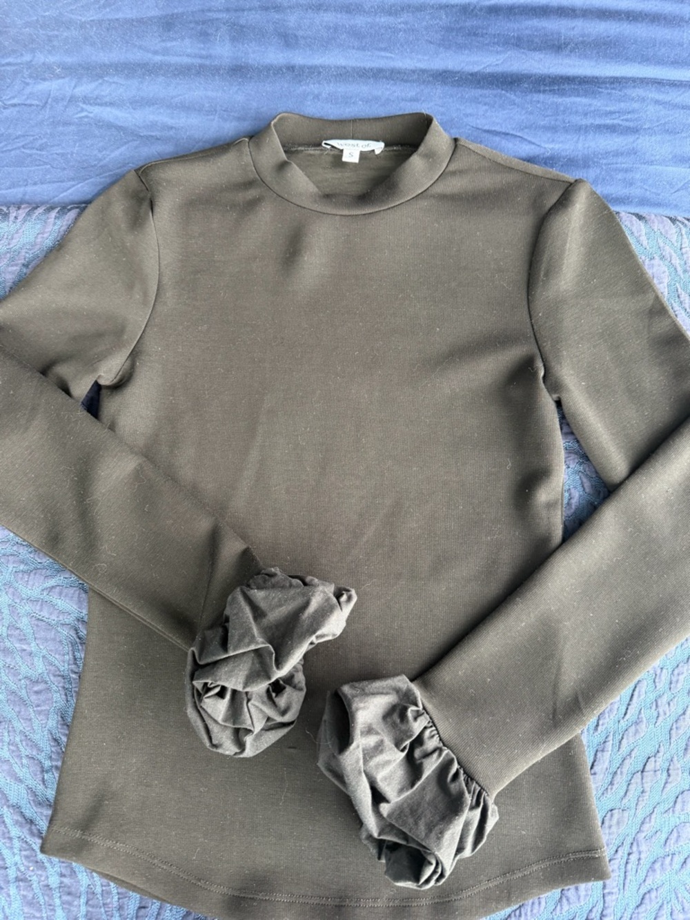 West Of. Black Ribbed Crewneck Top - Small